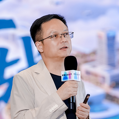 黄炯